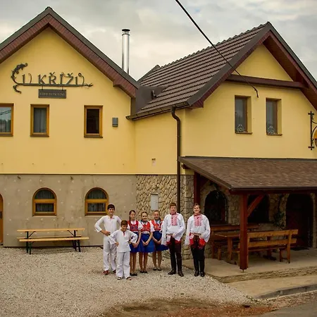 Guest house Vinny Sklep U Krizu 3*