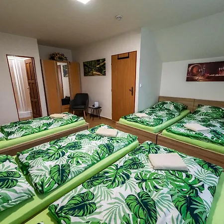 Vinny Sklep U Krizu Guest house