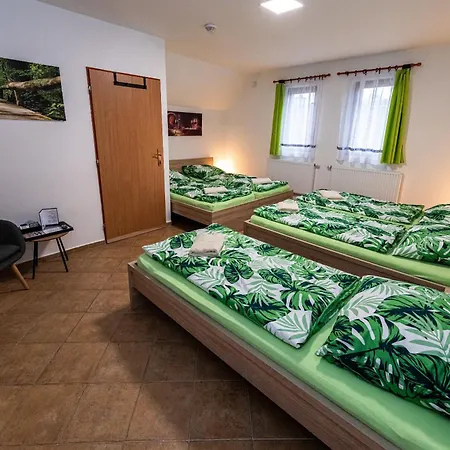 Vinny Sklep U Krizu 3*