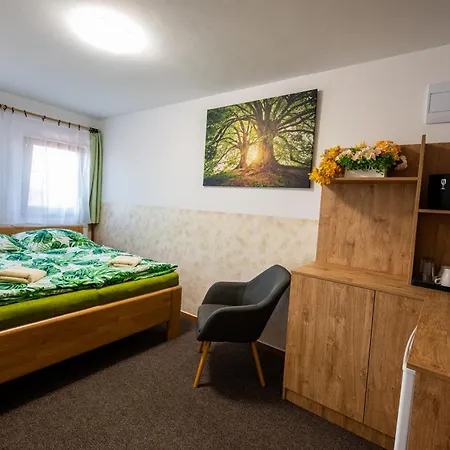 Vinny Sklep U Krizu 3* Milotice