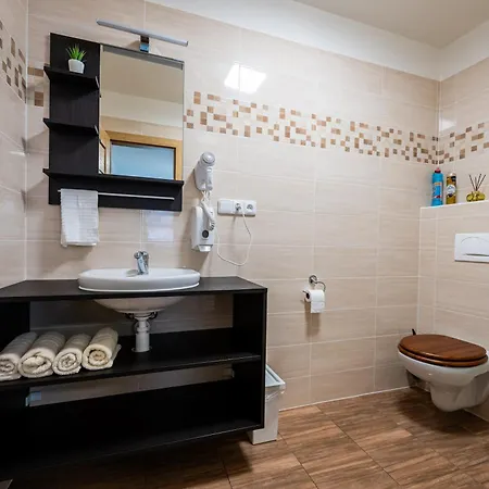 Vinny Sklep U Krizu Guest house 3*