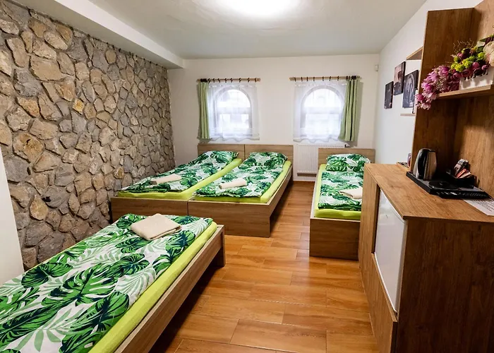Penzion Vinný Sklep U Křížů