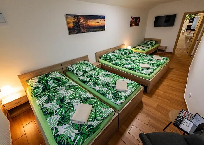 Penzion Vinný Sklep U Křížů