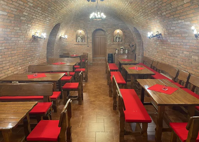 Vinný Sklep U Křížů Penzion